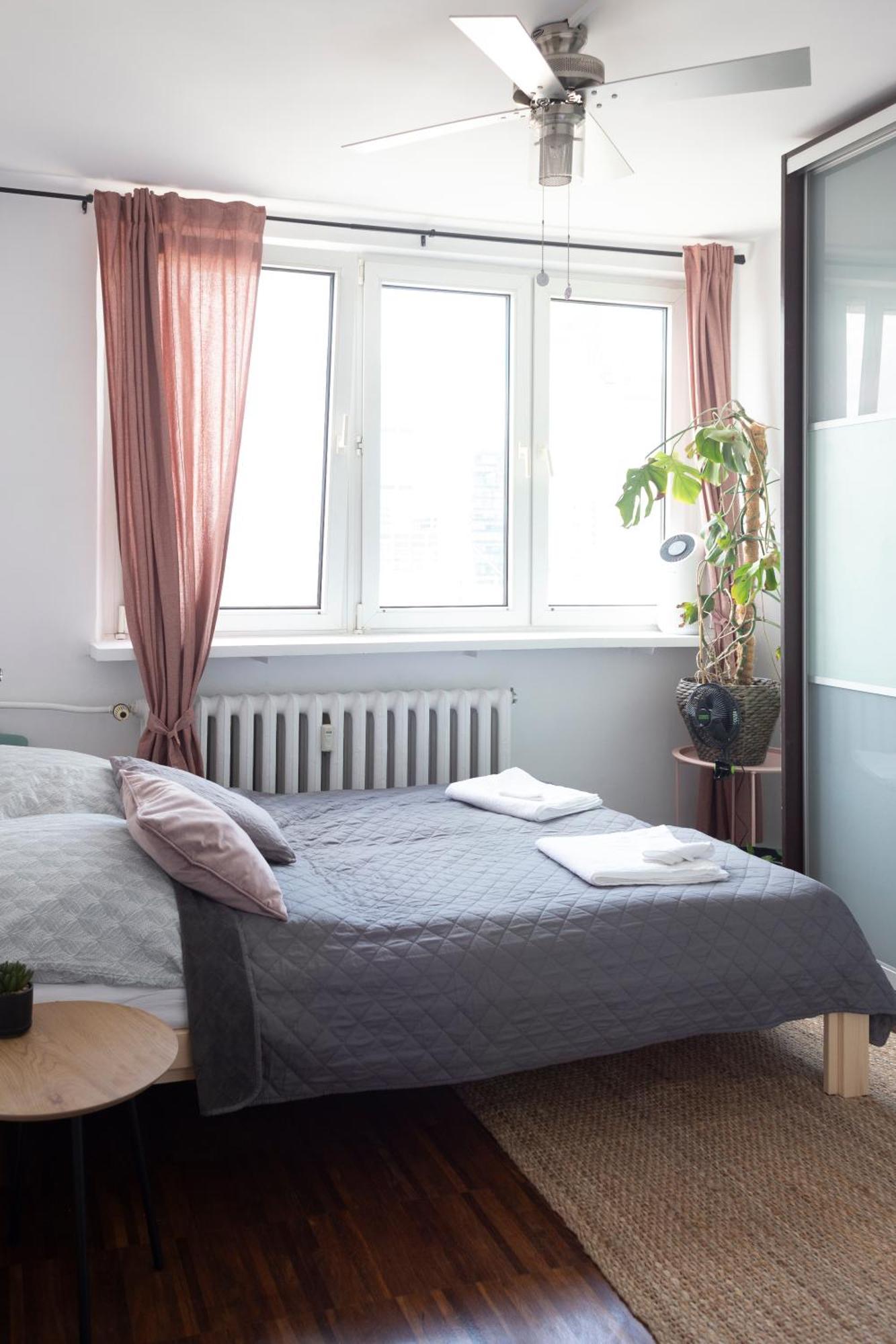 Iron Sunset Apartment Varsovia Exterior foto